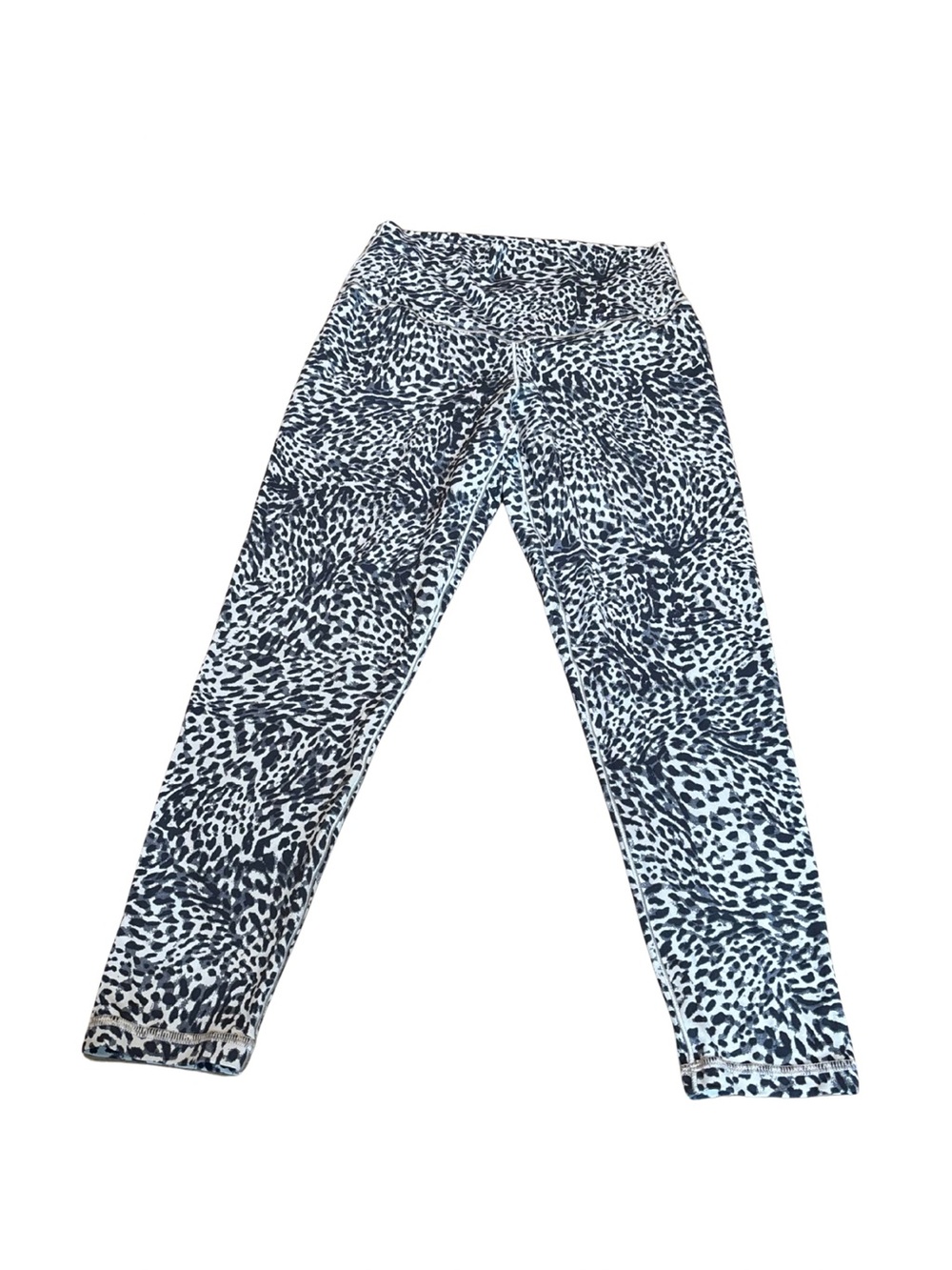 aerie Black & White Leopard Print Leggings